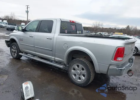 2015 Ram 2500 Laramie z USA, uszkodzony, nr VIN 3C6UR5FL7FG536820